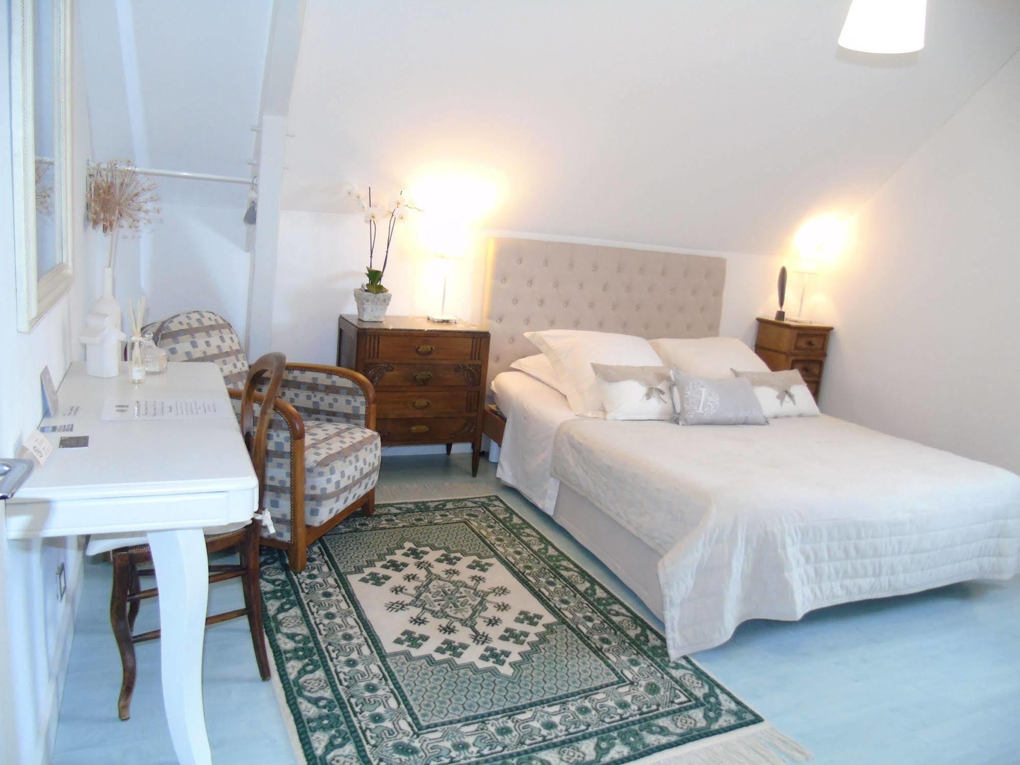 La Suite Saint Jean - Chalon Sur Saone Luaran gambar